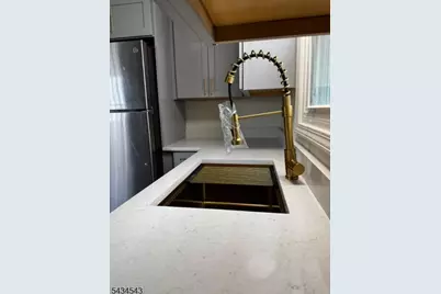 117 16th Ave #117, Newark, NJ 07103 - Photo 2