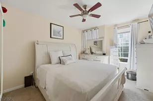 13 Dahlia Ln, Garfield, NJ 07646 - Photo 18