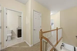 13 Dahlia Ln, Garfield, NJ 07646 - Photo 16