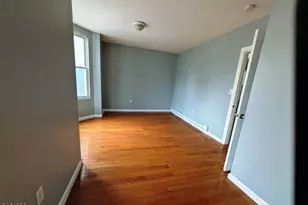 25 Maple Ave, Irvington, NJ 07111 - Photo 14