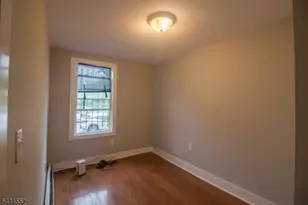97 Ege Ave, Jersey City, NJ 07305 - Photo 8