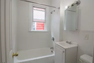 89 Van Nostrand Ave, Jersey City, NJ 07305 - Photo 8