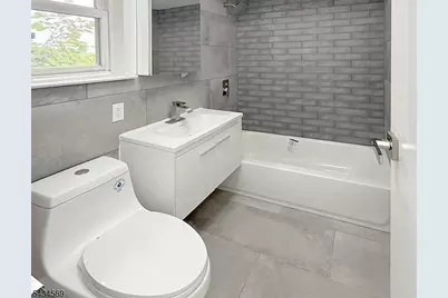 19 Van Rensselear St #8, Belleville, NJ 07109 - Photo 8