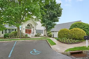 29 Heatherwood Ln, Bedminster Township, NJ 07921 - Photo 30
