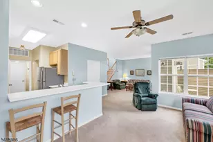 29 Heatherwood Ln, Bedminster Township, NJ 07921 - Photo 12