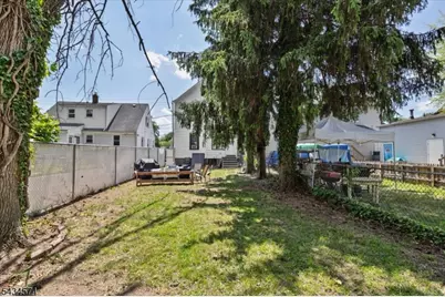 478 Brook Ave, Passaic, NJ 07055 - Photo 10