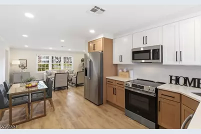 1015A Aberdeen Dr #A, Lakewood Twp., NJ 08701 - Photo 8