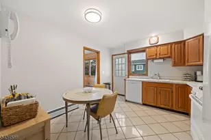191 Pershing Rd, Clifton, NJ 07013 - Photo 8