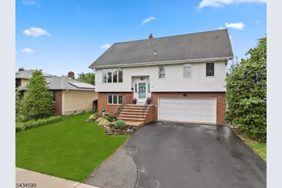191 Pershing Rd, Clifton, NJ 07013 - Photo 2