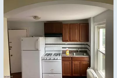 620 Madison Ave, Elizabeth, NJ 07201 - Photo 1