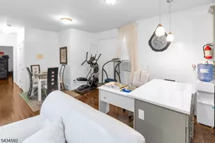 87 N 19th St, East Orange, NJ 07017 - Photo 4