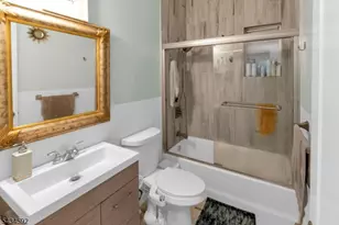 87 N 19th St, East Orange, NJ 07017 - Photo 8