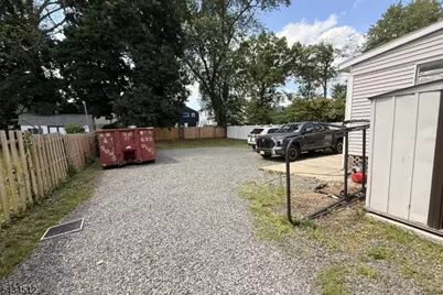 930 W 5th St, Plainfield, NJ 07063 - Photo 18
