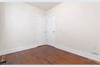 24 Irving Ave, Newark, NJ 07112 - Photo 6