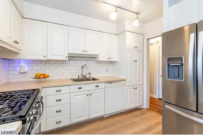 24 Hutton Ave #35, West Orange Township, NJ 07052 - Photo 10