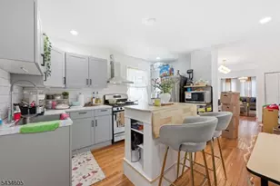 401 E 19th St, Paterson, NJ 07524 - Photo 8