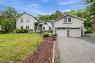 51 Cannonball Rd, Wanaque, NJ 07465 - Photo 1