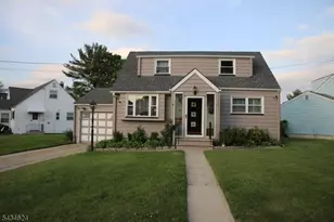 1585 Barton Rd, Union Township, NJ 07083 - Photo 4