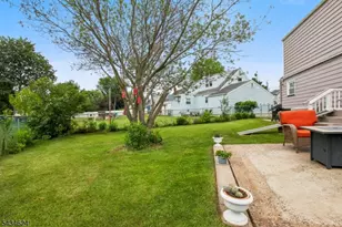 1585 Barton Rd, Union Township, NJ 07083 - Photo 22