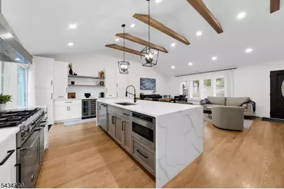 73 Seminole Ave, Wayne, NJ 07470 - Photo 10