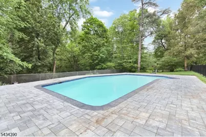 73 Seminole Ave, Wayne, NJ 07470 - Photo 30