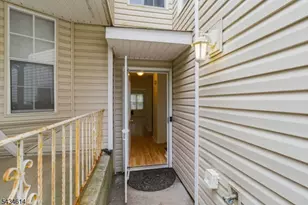 10 Leahy Ct, Franklin Township, NJ 08873 - Photo 6