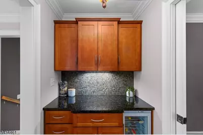 22 Hawthorn Dr, Roxbury Township, NJ 07876 - Photo 18
