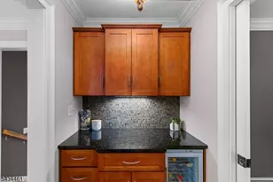 22 Hawthorn Dr, Roxbury Township, NJ 07876 - Photo 18