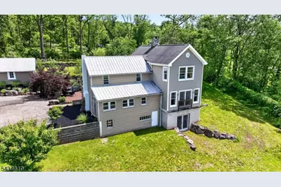 70 Crab Apple Hill Rd, Holland Township, NJ 08848 - Photo 36