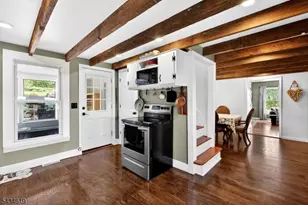 70 Crab Apple Hill Rd, Holland Township, NJ 08848 - Photo 2