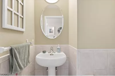 27 Country Lake Dr, Jefferson Township, NJ 07438 - Photo 12