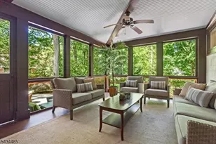144 Park St, Montclair, NJ 07042 - Photo 18