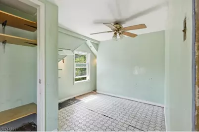 71 Center St, West Milford, NJ 07480 - Photo 22