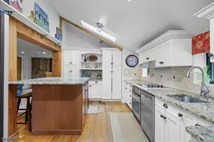 307 Co Rd 579, Bethlehem Township, NJ 08802 - Photo 10