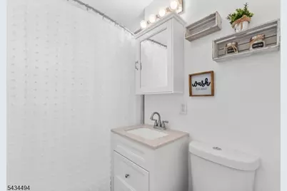 19 Boonton St, Dover, NJ 07801 - Photo 12