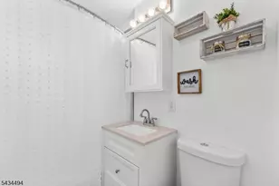 19 Boonton St, Dover, NJ 07801 - Photo 12