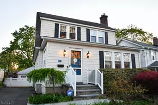 12 Van Dyke Pl, Summit, NJ 07901 - Photo 1