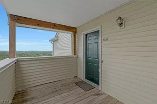 1636 King Ct, Green Brook Township, NJ 08812 - Photo 2