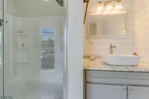 8 Maryland Ave, High Bridge, NJ 08829 - Photo 20