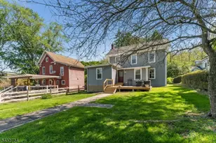 8 Maryland Ave, High Bridge, NJ 08829 - Photo 4
