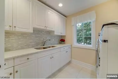 63 Grandview Ave, North Caldwell, NJ 07006 - Photo 30