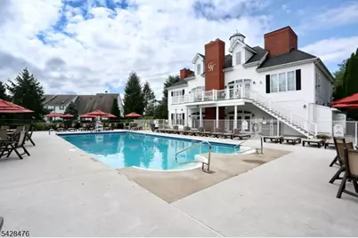 204 Swathmore Dr, Nutley, NJ 07110 - Photo 38