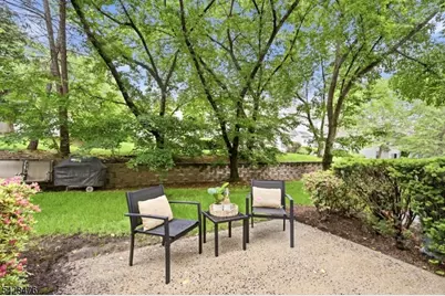 204 Swathmore Dr, Nutley, NJ 07110 - Photo 34