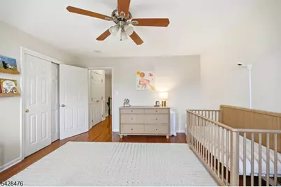 204 Swathmore Dr, Nutley, NJ 07110 - Photo 22