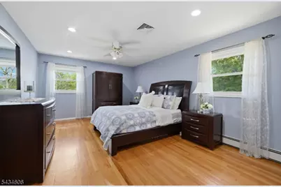 7 Kossuth Pl, Wayne, NJ 07470 - Photo 18