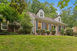 219 E Mountain Rd, Hillsborough Township, NJ 08844 - Photo 4