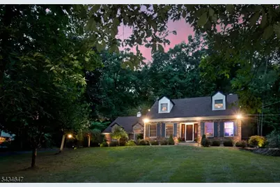 219 E Mountain Rd, Hillsborough Township, NJ 08844 - Photo 4