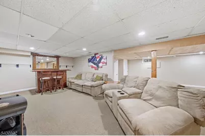 16 Beech Ct, Chatham Township, NJ 07928 - Photo 34