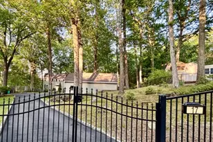 17 Highland Rd, Bloomingdale, NJ 07403 - Photo 2