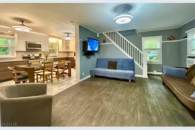 17 Highland Rd, Bloomingdale, NJ 07403 - Photo 6